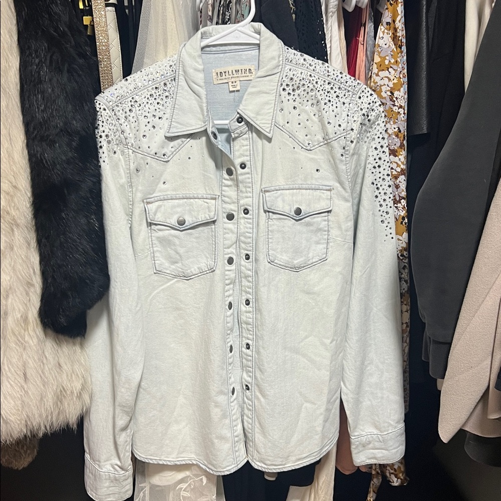 Idyllwind Light Blue Washed Denim Lightweight Shirt with Rhinestone Details S